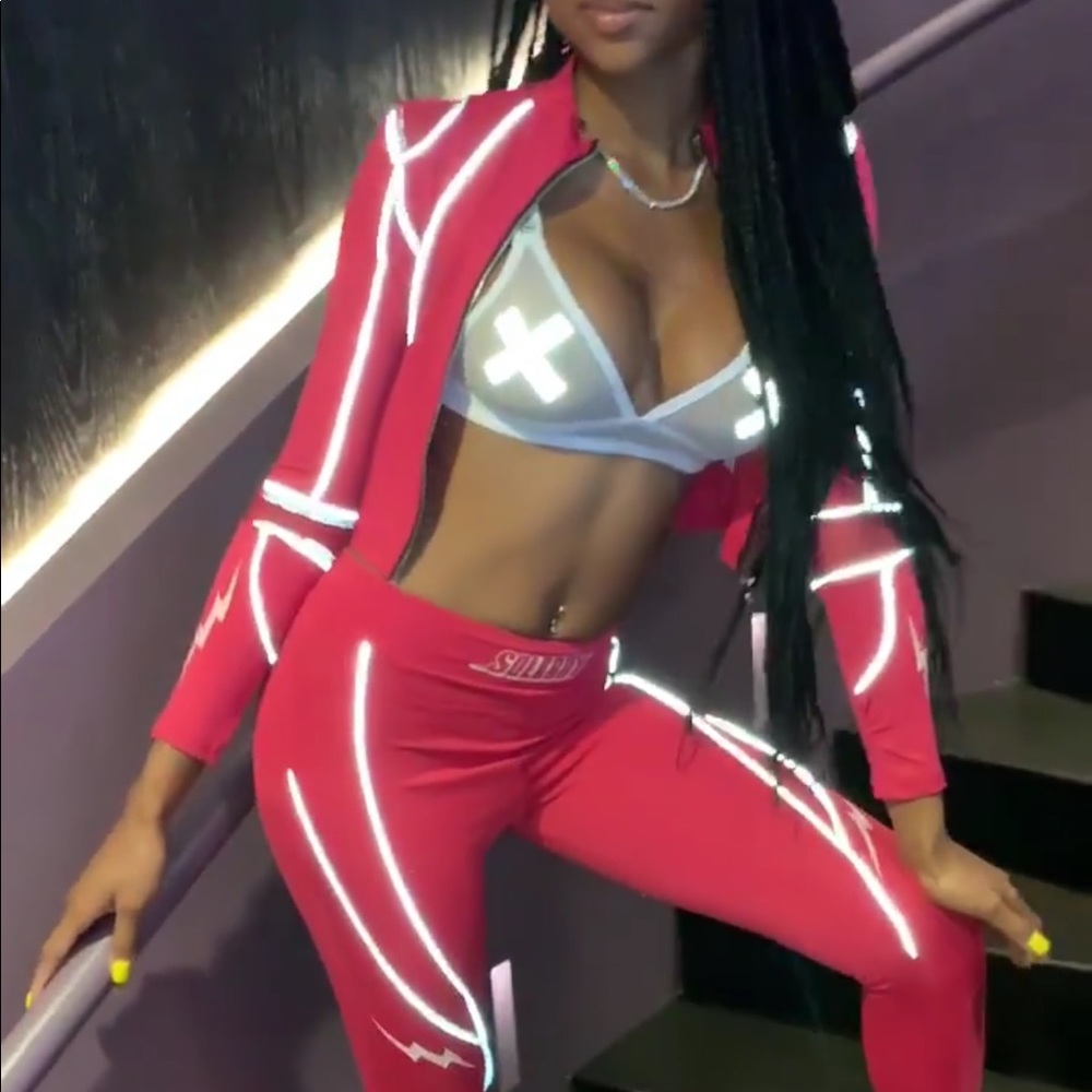 2 piece set